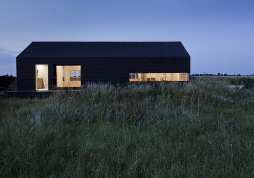 Stealth-Barn-Exterior-09