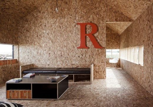 Stealth-Barn-Exterior-101